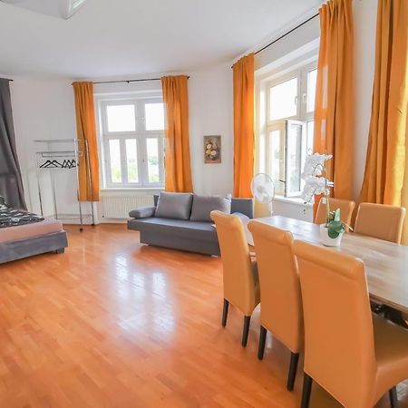 Family 3 Bedroom Apartment Lv7 Vienne Extérieur photo