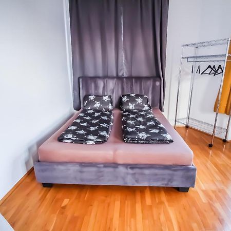 Family 3 Bedroom Apartment Lv7 Vienne Extérieur photo