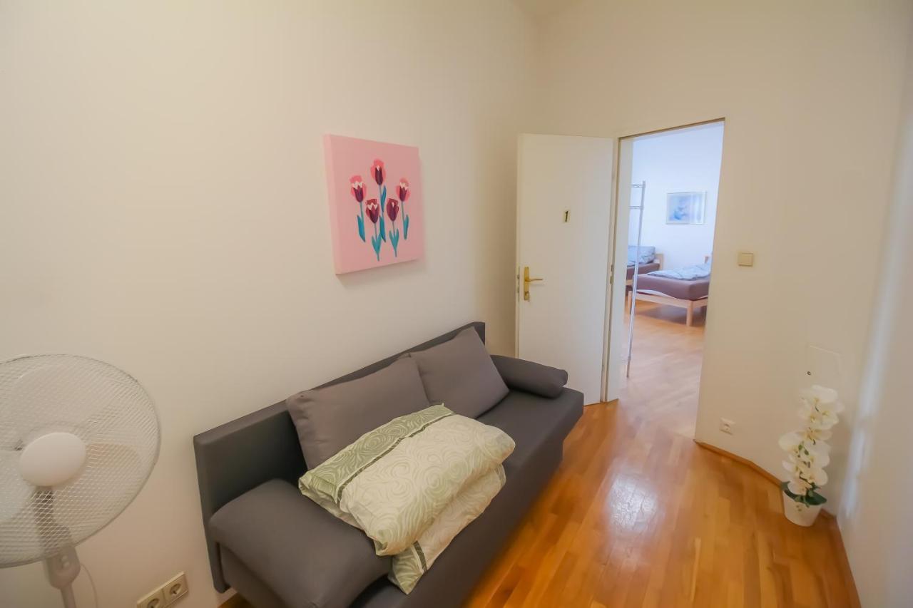Family 3 Bedroom Apartment Lv7 Vienne Extérieur photo